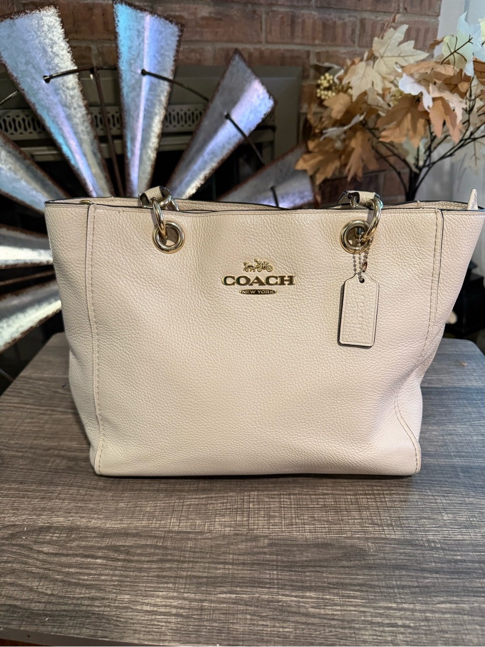 Coach Cream Ivory Pebbled Leather Tote Bag Gold Hardware Shoulder Bag